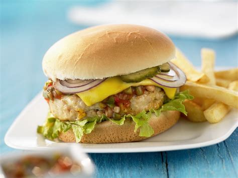 chicken-burger-with-salsa-recipe-eat-smarter-usa image