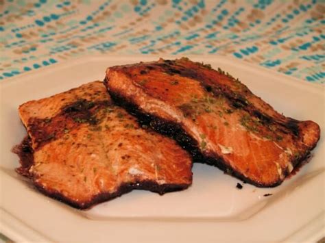 salmon-steaks-in-red-wine-recipe-cdkitchencom image