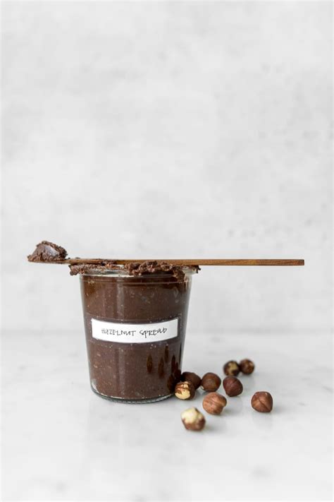homemade-chocolate-hazelnut-spread-chef-sous-chef image