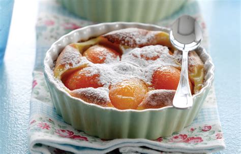 apricot-clafoutis-healthy-food-guide image