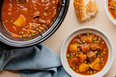 crockpot-beef-stew-with-vegetables image