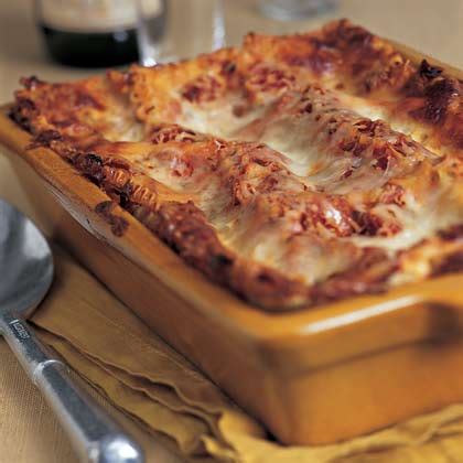 healthy-lasagna-recipes-under-300-calories-myrecipes image