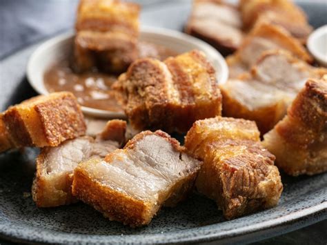 lechon-kawali-filipino-crispy-fried-pork-belly image