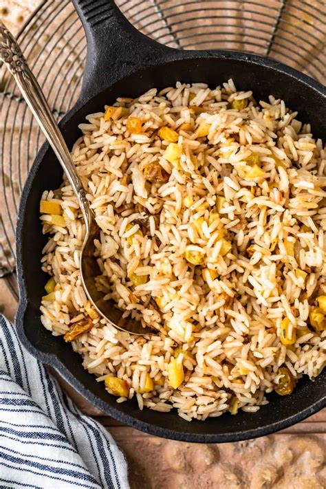 spiced-rice-pilaf-with-apples-and-raisins-the-cookie-rookie image