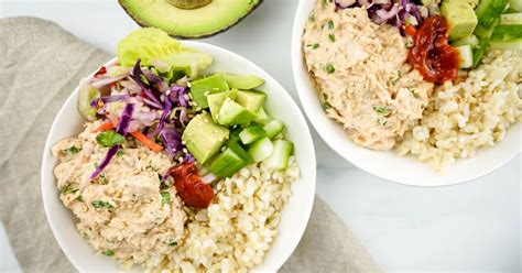 spicy-tuna-salad-bowls-slender-kitchen image
