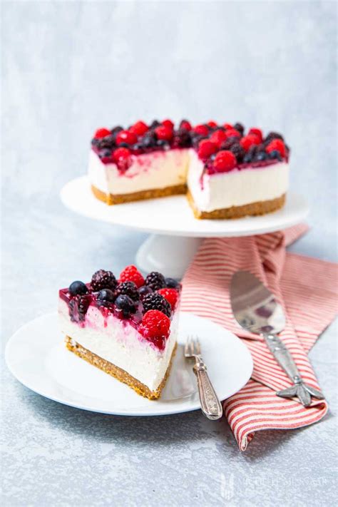 fruits-of-the-forest-cheesecake-greedy-gourmet image