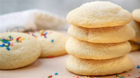 seriously-yummy-sugar-cookies-recipe-mashed image
