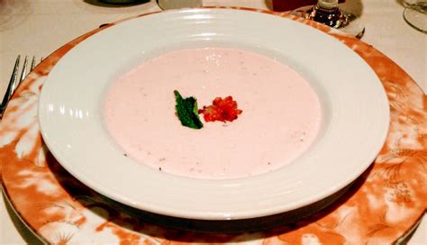 make-carnivals-strawberry-bisque-at-home-cruise image