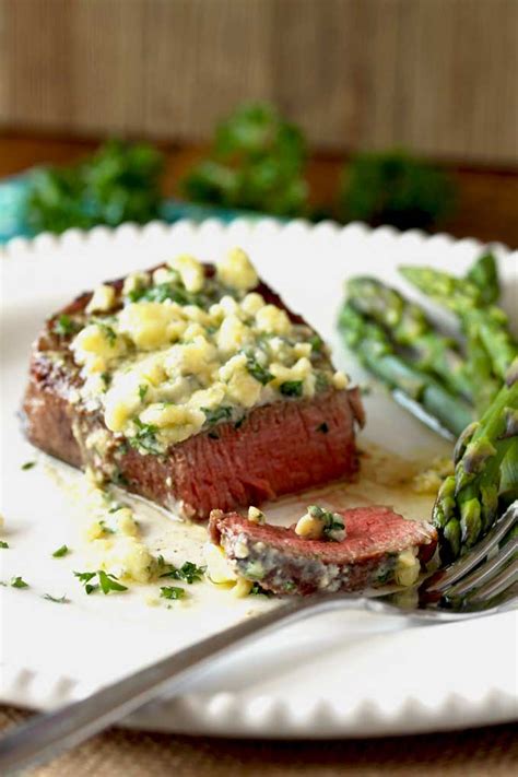 pan-seared-filet-mignon-with-blue-cheese-butter image