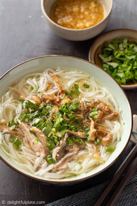 bun-mang-vit-vietnamese-duck-vermicelli-noodle-soup image