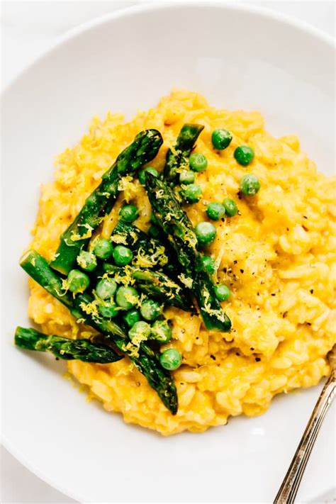 spring-risotto-with-asparagus-peas-blissful-basil image