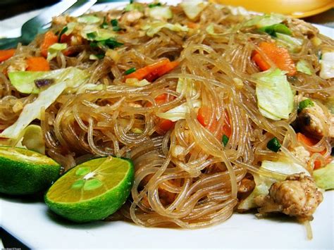 how-to-cook-pancit-sotanghon-filipino-glass-noodles image