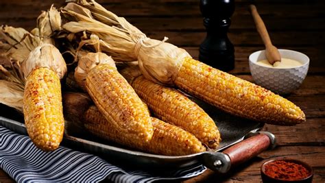 smoked-corn-on-the-cob-oklahoma-joes image