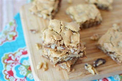 how-to-make-chewy-walnut-squares-ripped-jeans image