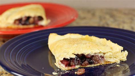 personal-mincemeat-pies-recipe-tablespooncom image