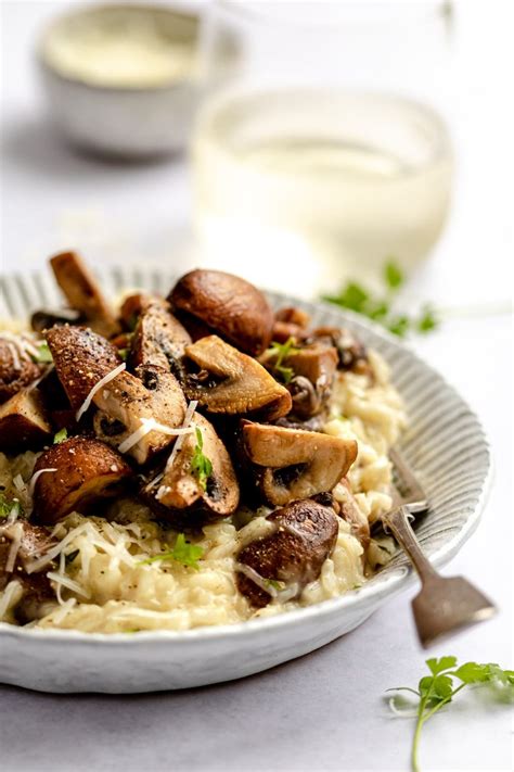 creamy-mushroom-risotto-the-last-food-blog image