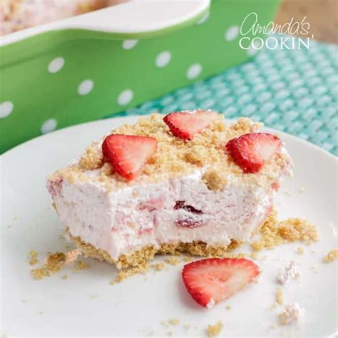 strawberry-dream-dessert-thebestdessertrecipescom image