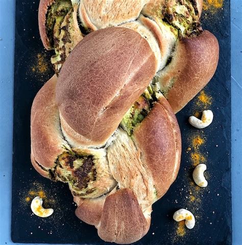 braided-bread-with-turmeric-cashew-pesto-filling-v image