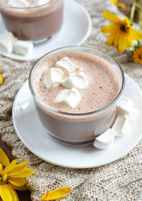 fluffy-hot-chocolate-recipe-cookme image