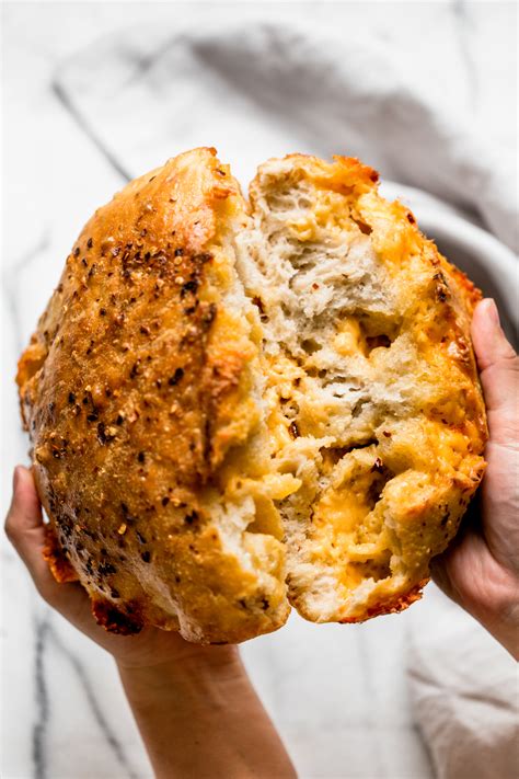 no-knead-spicy-cheese-bread-only-5-ingredients image