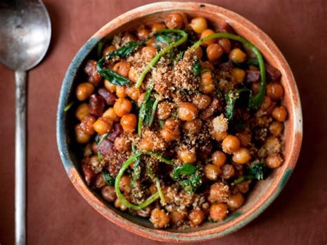fried-chickpeas-with-chorizo-and-spinach image