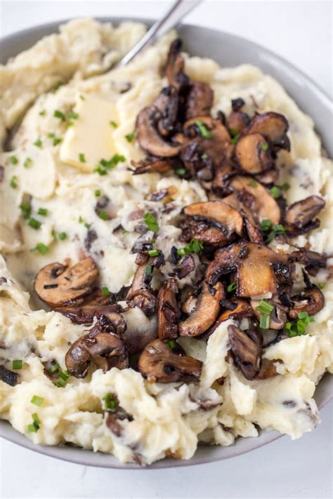 mashed-potatoes-with-mushrooms-recipe-girl image