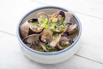 nutritional-value-of-steamed-clams-healthy-eating image