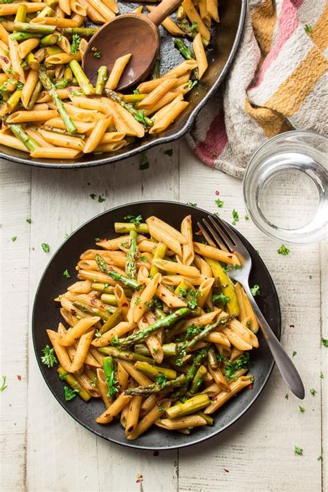 balsamic-asparagus-pasta-connoisseurus-veg image