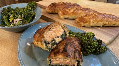 salmon-en-croute-with-spinach-filling-rachael-ray-show image