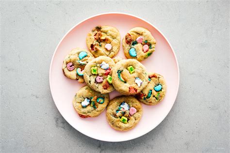 snickerdoodle-lucky-charms-cookies-i-am-a-food-blog image