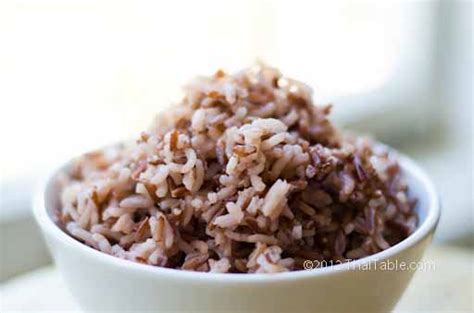 red-rice-kow-mun-pboo-ขาวมนป-thaitablecom image