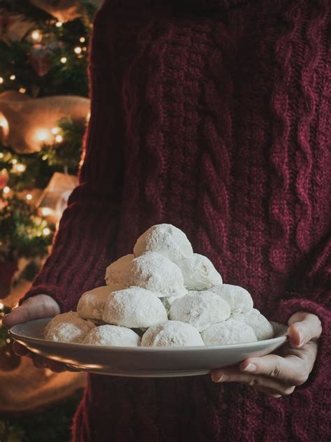 greek-christmas-shortbread-cookies-recipe-real image