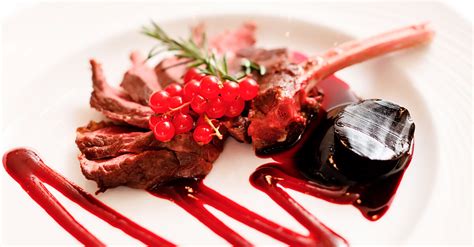 rack-of-lamb-with-red-currant-sauce-everydayrecipes image