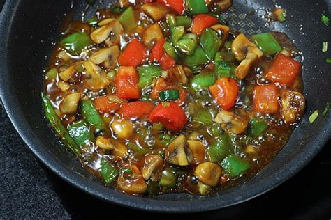 chilli-mushroom-chinese-mushroom-recipe-swasthis image