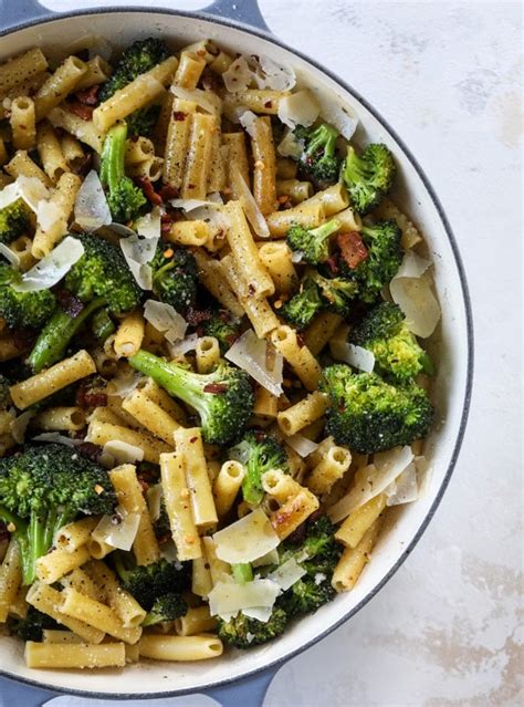 bacon-broccoli-pasta-easy-weeknight-bacon-broccoli image