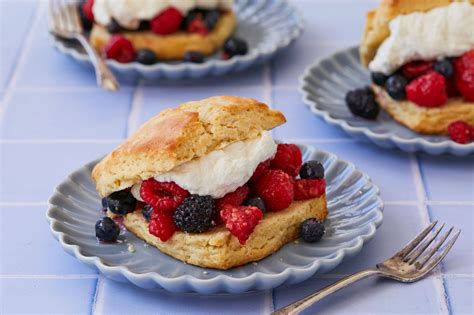 mixed-berry-shortcake-gemmas-bigger-bolder-baking image