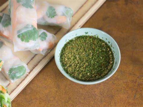 herby-vietnamese-dipping-sauce-nuoc-cham image