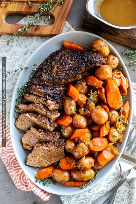 tri-tip-slow-cooker-recipe-with-vegetables-gravy image