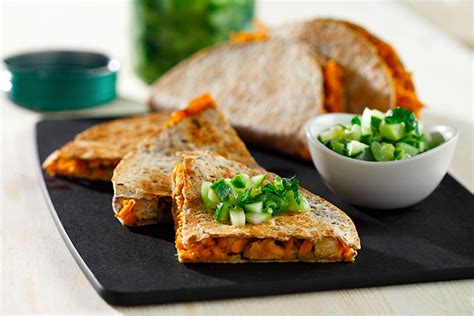 chicken-and-sweet-potato-quesadilla-with-salsa-eat image