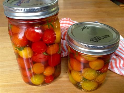 cherry-tomatoes-preserved-in-vinegar-cook-with image
