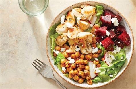 mediterranean-chicken-salad-with-roasted-chickpeas image