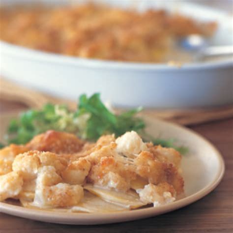 potato-cauliflower-gratin-williams-sonoma image