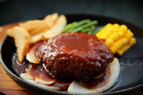 6-best-japanese-hamburger-hambagu-steak image