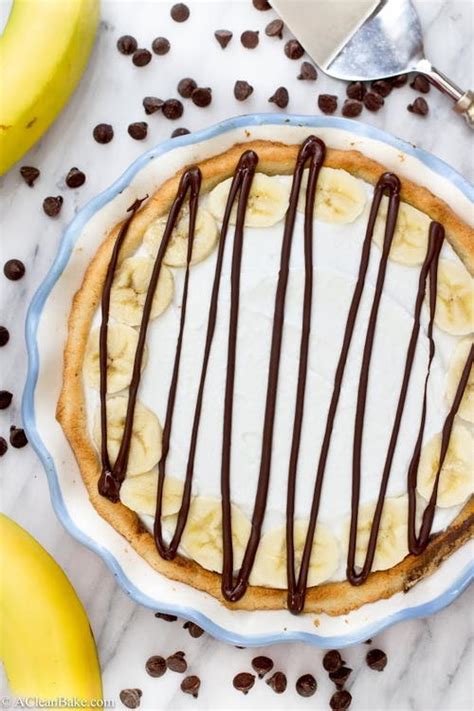 nutella-banana-cream-pie-faveglutenfreerecipescom image