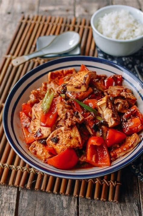 hunan-pork-and-tofu-stir-fry-the-woks-of-life image
