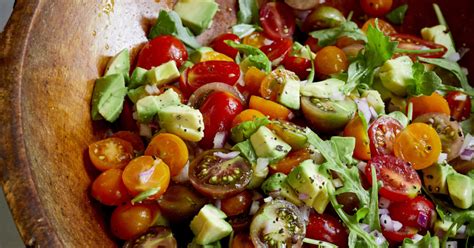 barefoot-contessa-tomato-avocado-salad image