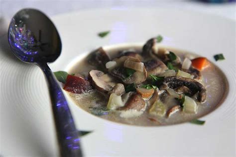polish-mushroom-soup-recipe-zupa-grzybowa image