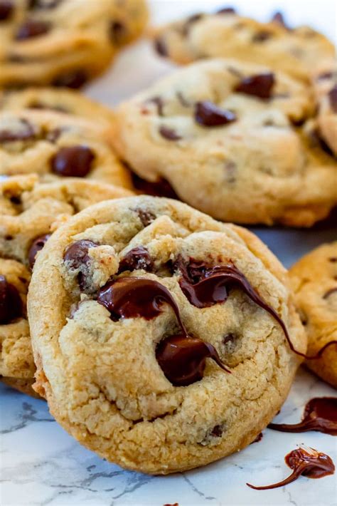 the-best-gluten-free-chocolate-chip-cookies-nutrition image