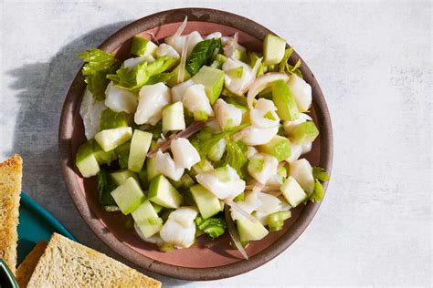 scallop-and-apple-tartare-recipe-foodandwinecom image
