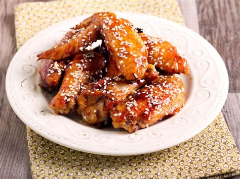 sweet-n-tangy-crock-pot-chicken-wings image